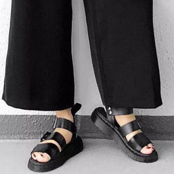 Dr. Marten's Gryphon Brando Sandals - Leather Buckle Flatform - Black Women US 9 - Picture 9 of 15